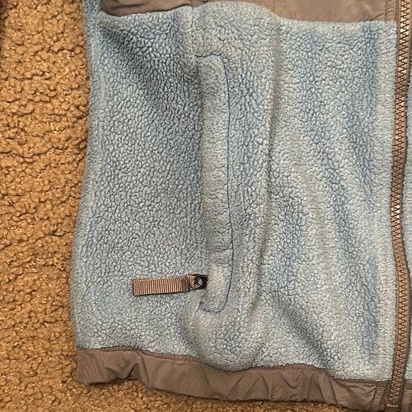 The North Face Girls Long Sleeve Full Zip Outdoor Fleece Jacket Blue Gray Size M - Picture 8 of 8